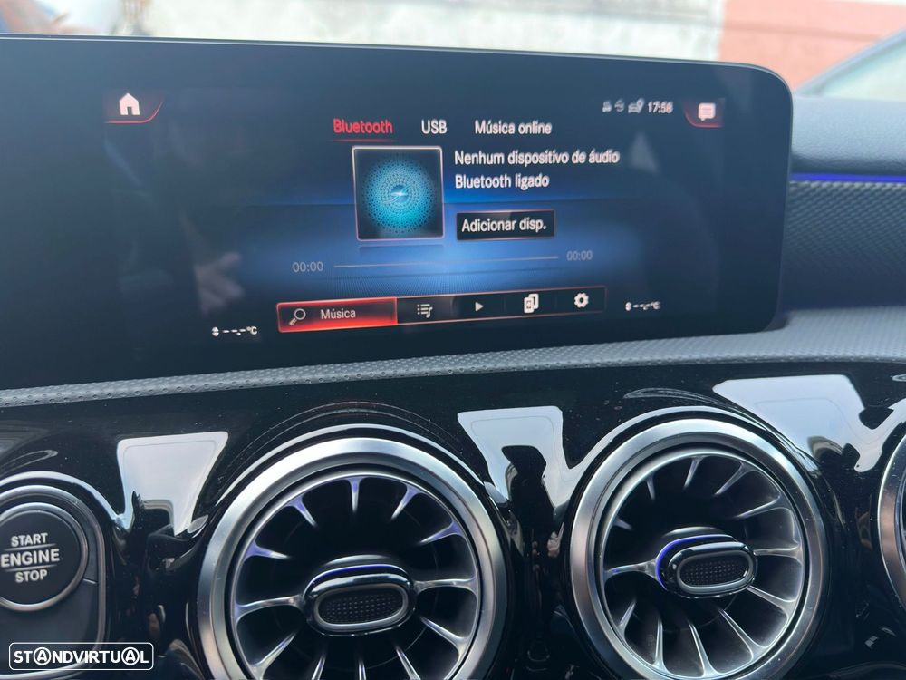 Mercedes-Benz A 250 - 21