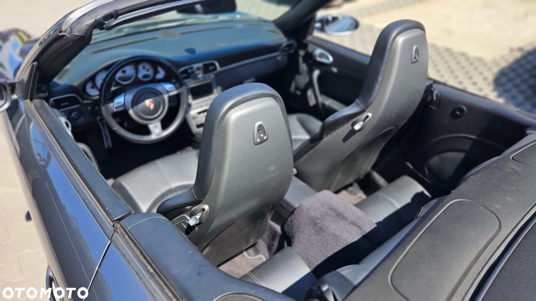 Porsche 911 Carrera 4 S Cabriolet Tiptronic - 4