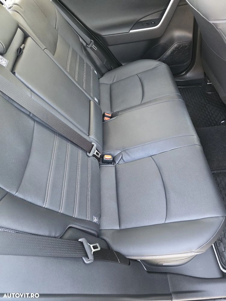 Toyota RAV4 - 19