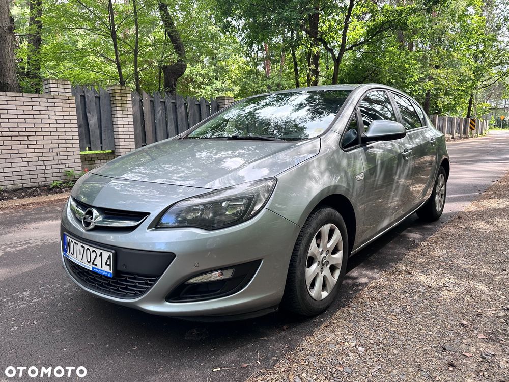 Opel Astra - 1
