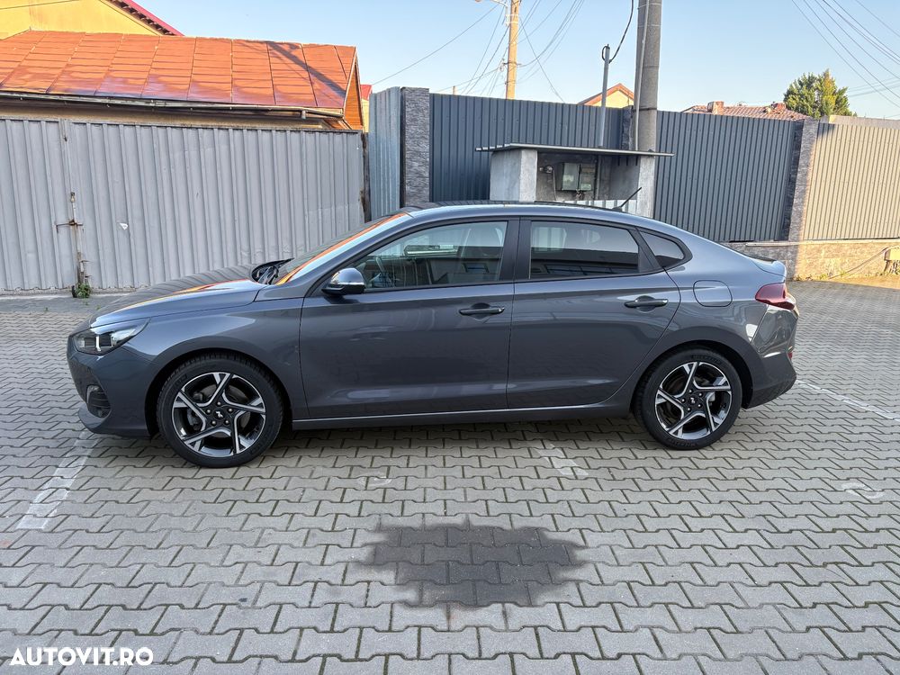 Hyundai i30 1.0 T-GDI 120CP 5DR M/T Highway - 9