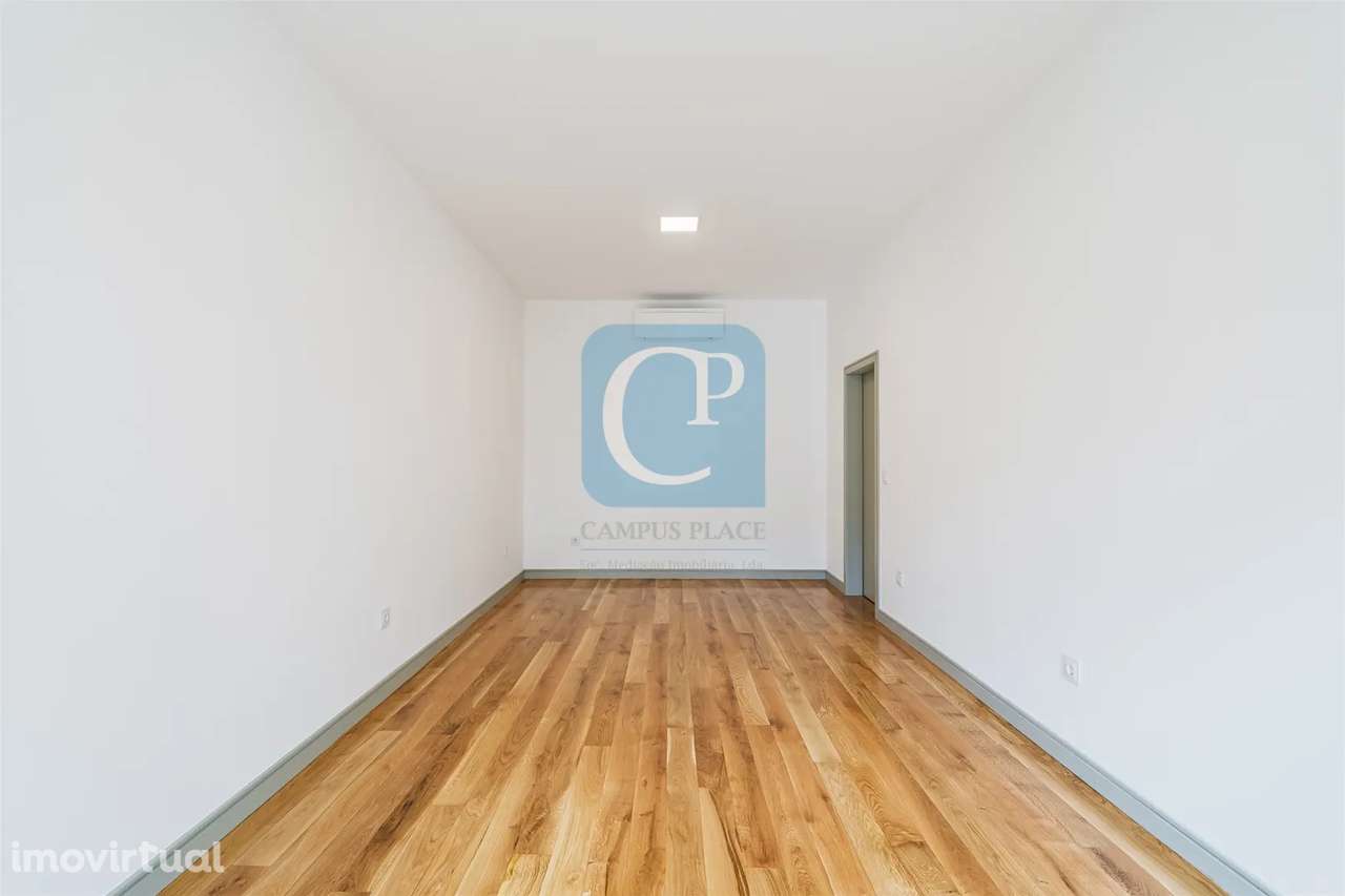 Moradia Geminada V3+2 ao Hospital São João, Paranhos, Porto - Grande imagem: 4/32