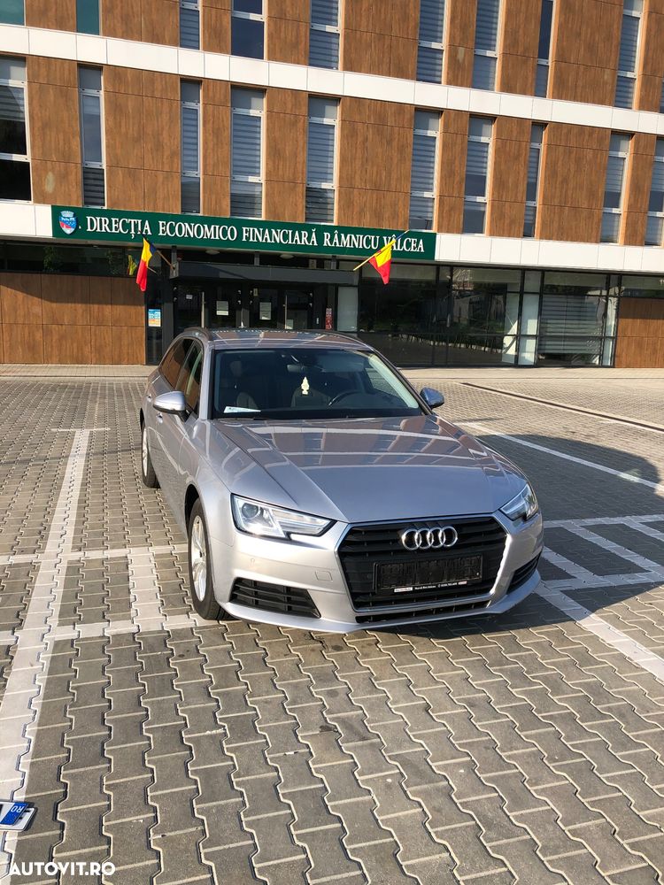 Audi A4 Avant 2.0 TDI S tronic - 2