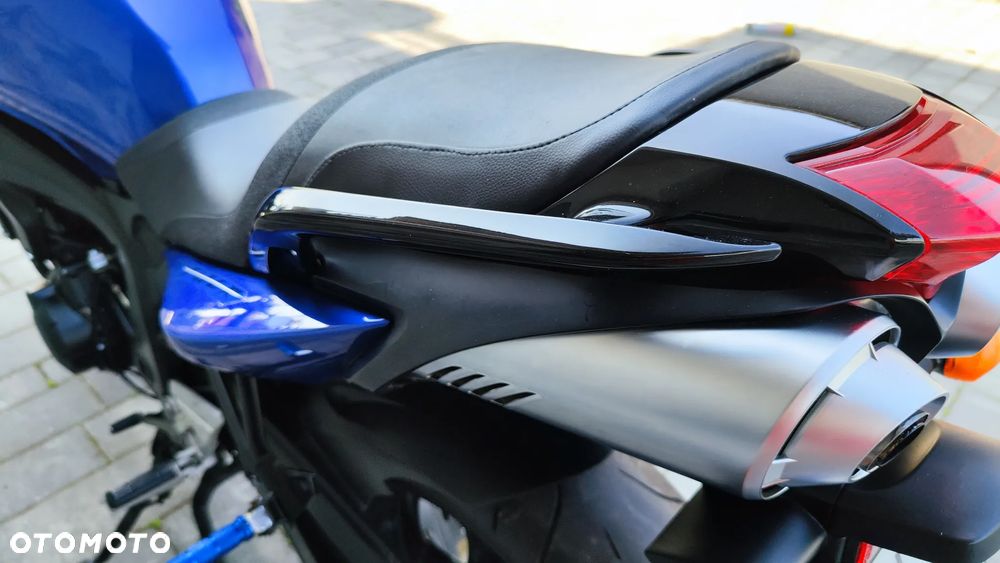 Yamaha FZ6 - 13