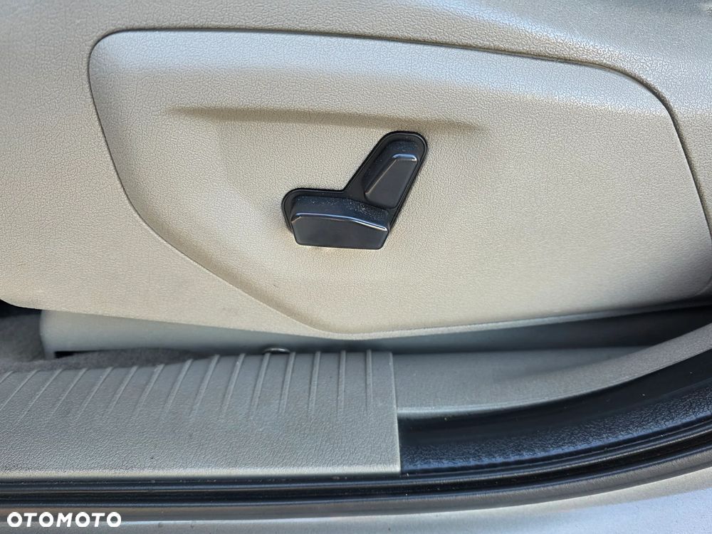Jeep Grand Cherokee - 8