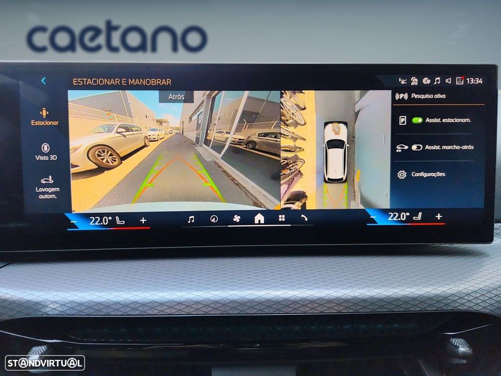 BMW 330 e Pack Desportivo M Pro Auto - 35