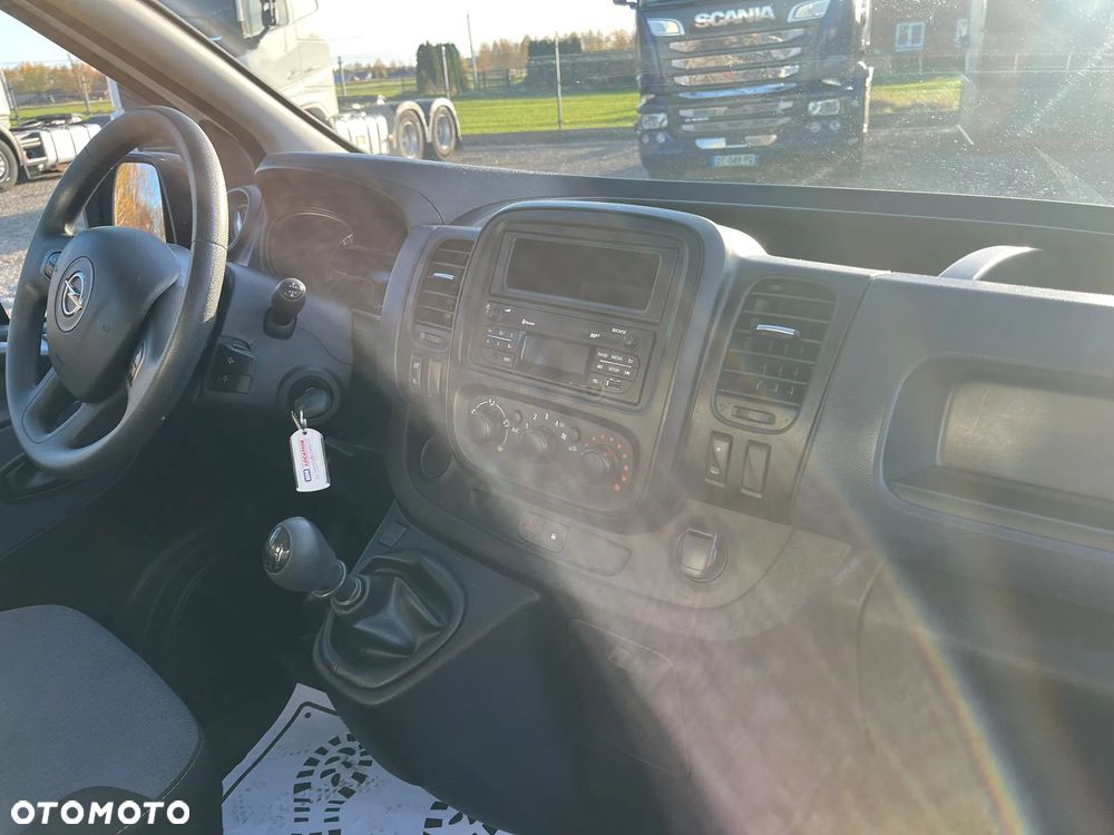 Opel VIVARO 120KM / 2019 / Import Francja - 10
