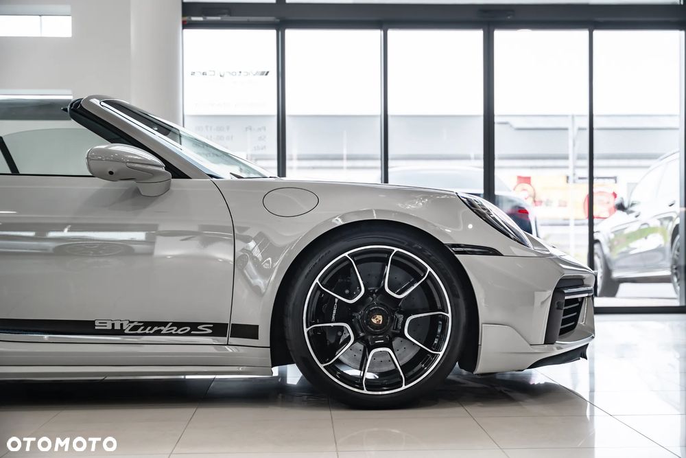 Porsche 911 Turbo S - 9