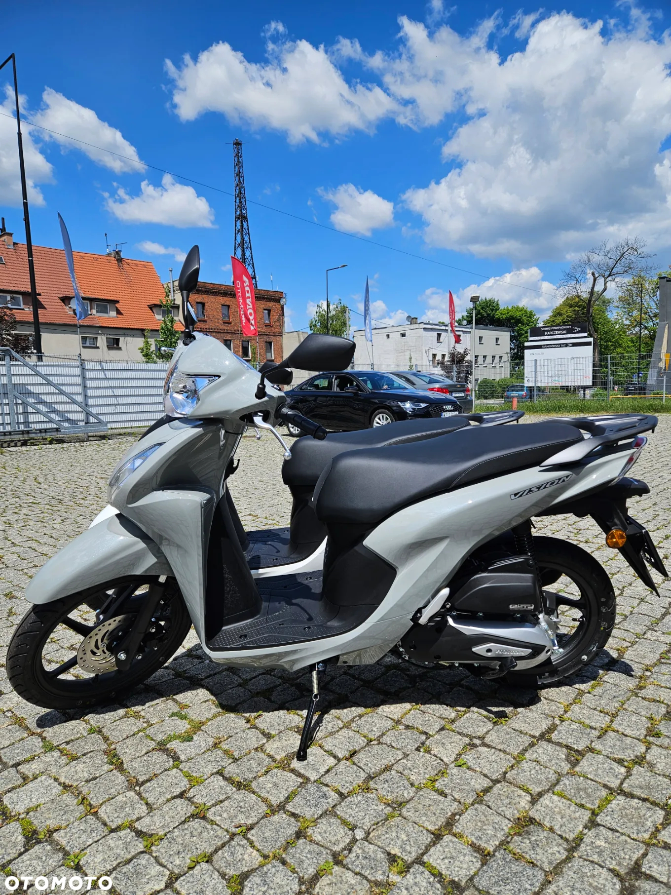Honda Vision - 5