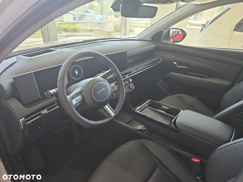 Hyundai Tucson - 8