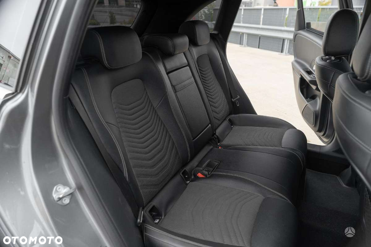 Mercedes-Benz Klasa B 180 7G-DCT Edition 19 - 15