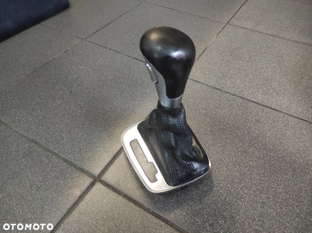 GAŁKA MIESZEK ZMIANY BIEGÓW AUDI A3 8P LIFT S LINE AUTOMAT WYSYŁKA !!!!! - 1