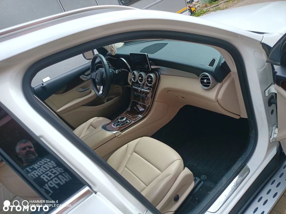 Mercedes-Benz GLC - 14