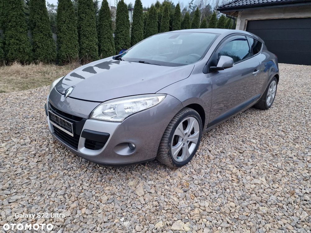 Renault Megane 2.0 16V Dynamique CVT - 1