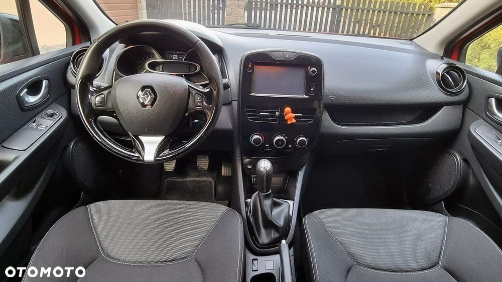 Renault Clio - 13