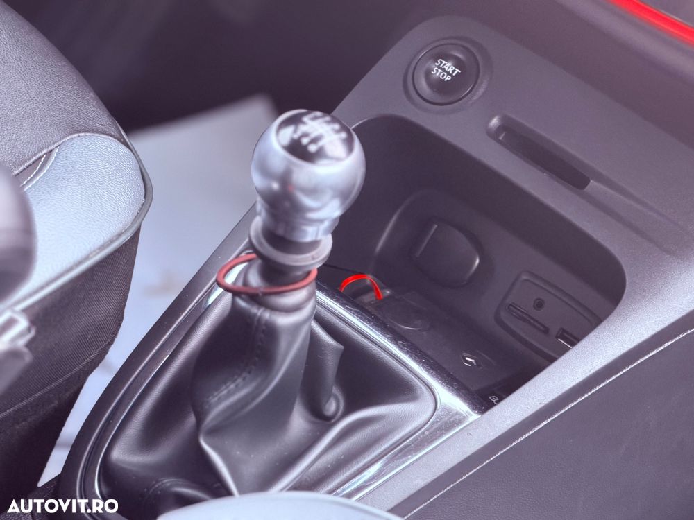 Renault Captur ENERGY TCe 120 LIMITED - 27