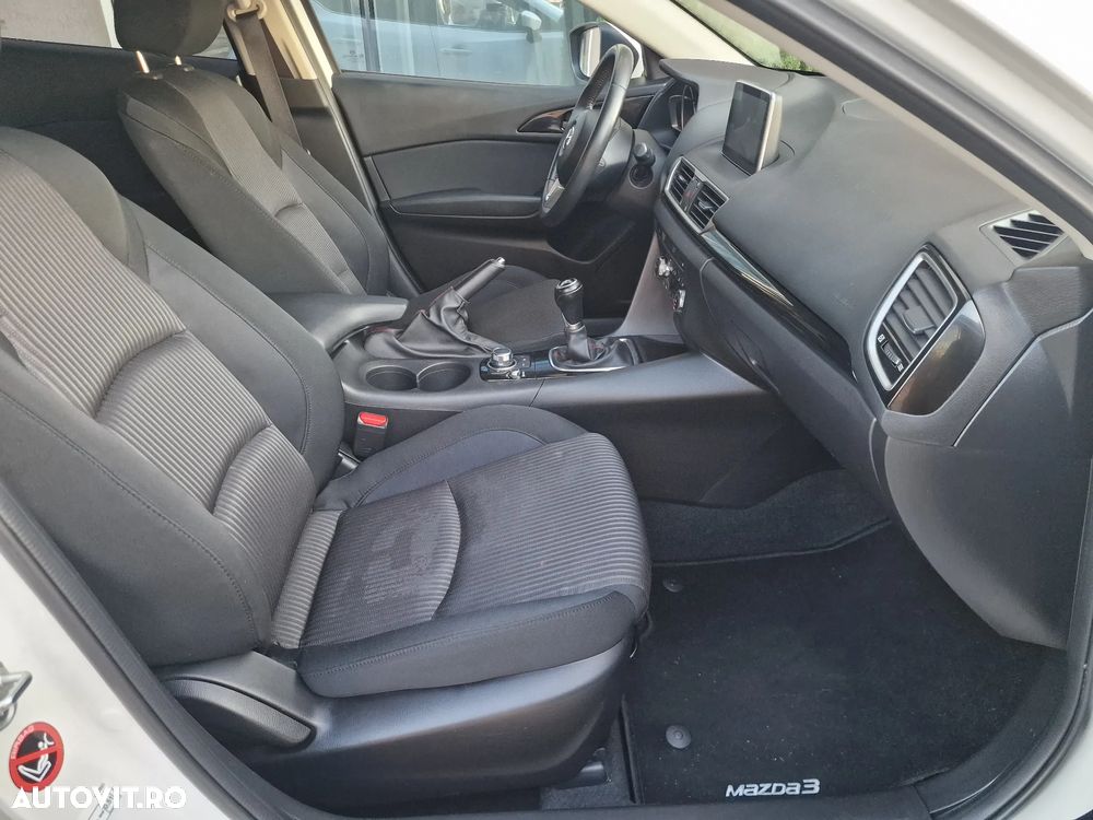 Mazda 3 SKYACTIV-D 150 Black Limited - 10