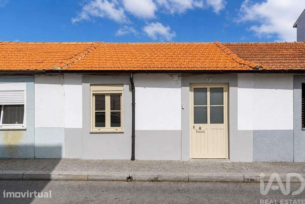 Moradia térrea T2 em Oliveira do Douro de 71 m2 - Grande imagem: 4/23