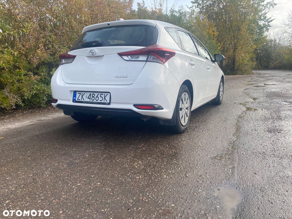 Toyota Auris 1.33 VVT-i Comfort - 8