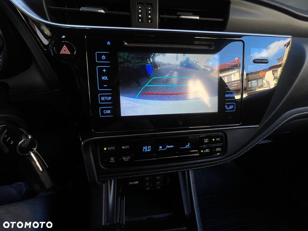 Toyota Auris 1.6 Valvematic Comfort - 16