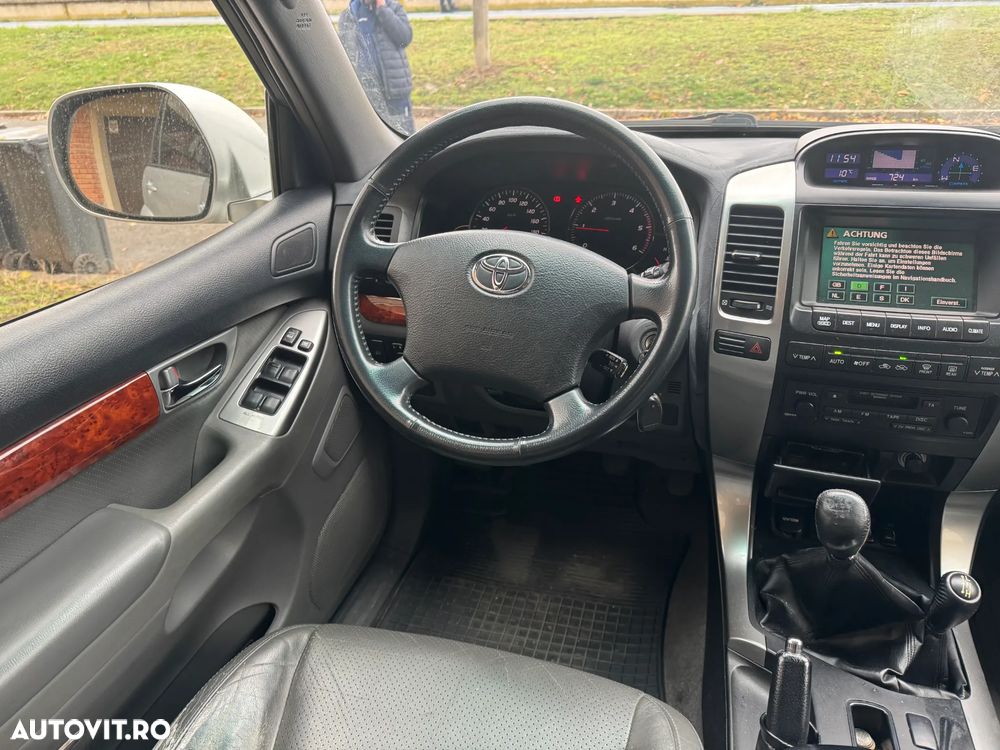 Toyota Land Cruiser 3.0 TD-4D Executive - 9