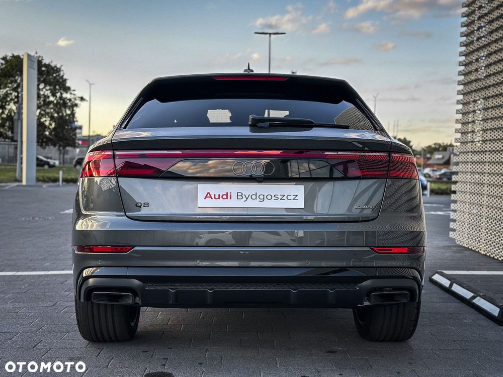 Audi Q8 - 6