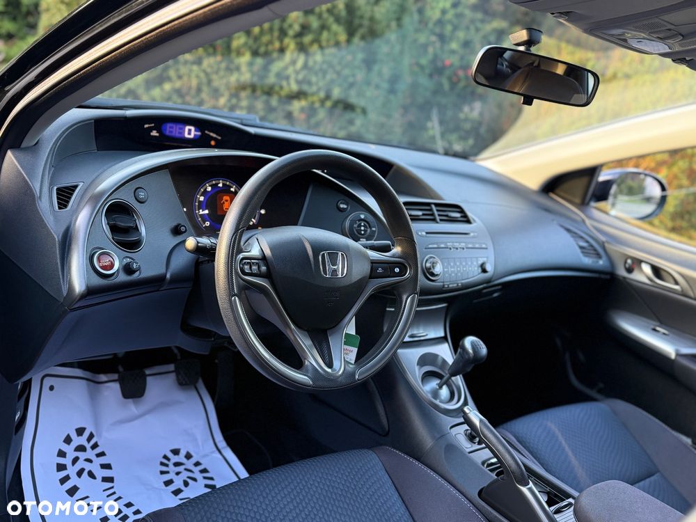 Honda Civic 1.4 i-VTEC - 24