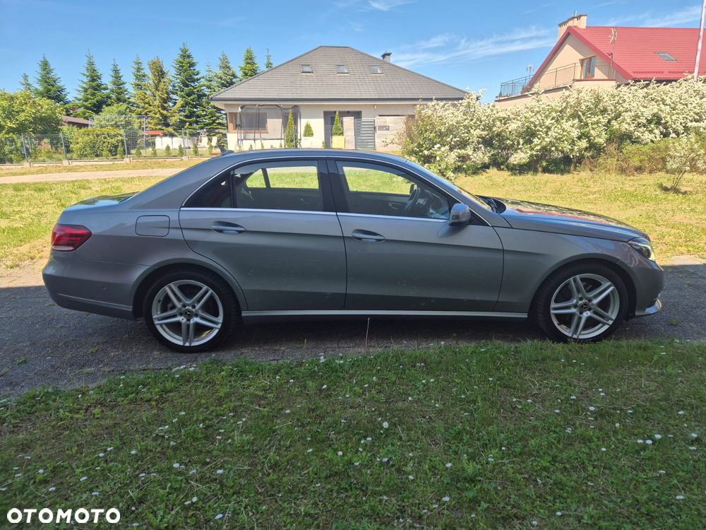 Mercedes-Benz Klasa E 350 BlueTEC 4Matic 7G-TRONIC - 4