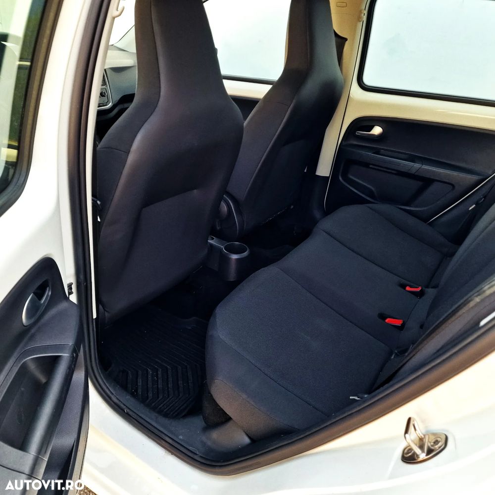 Volkswagen up! 1.0 MPI Take - 12