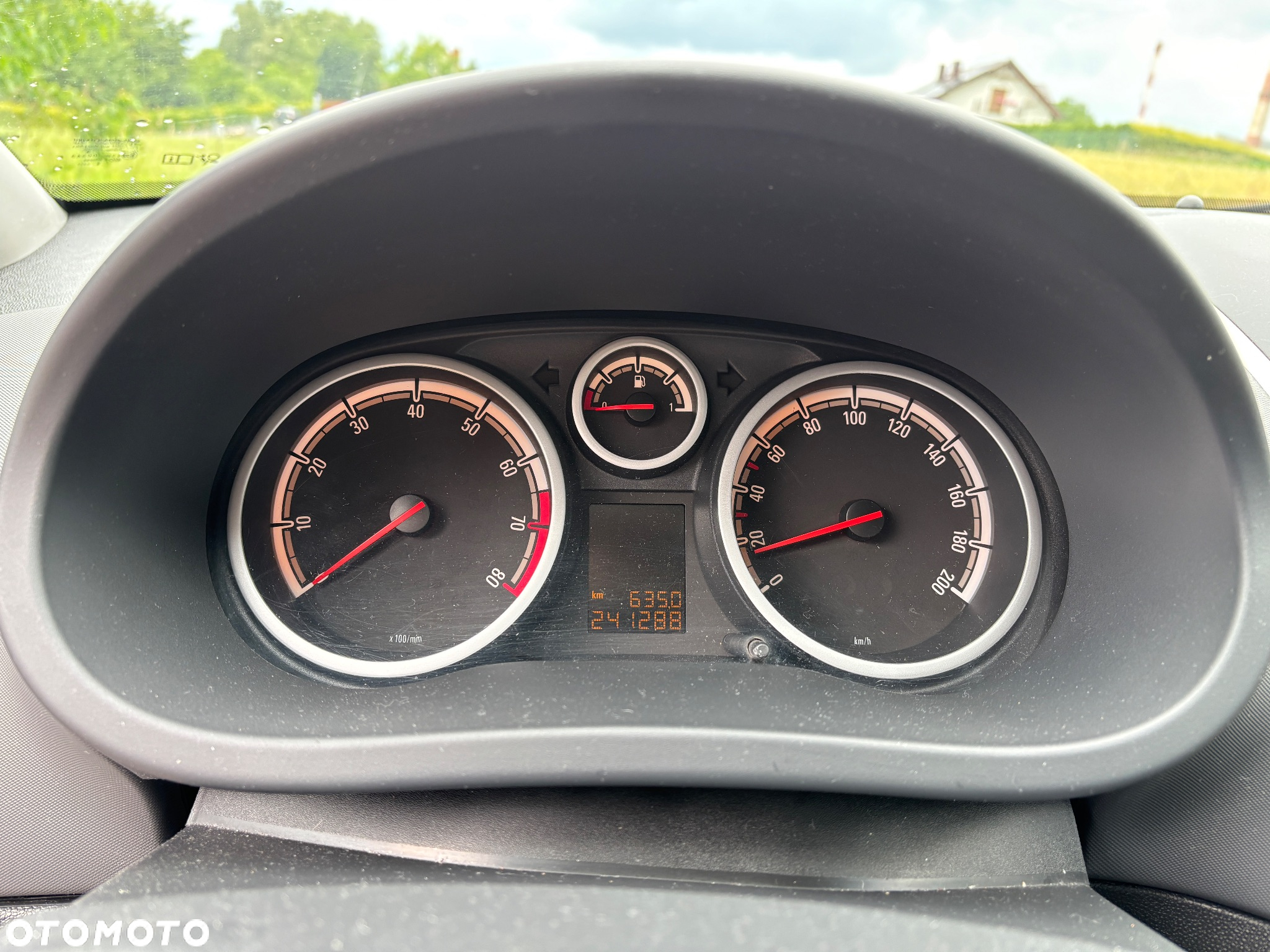 Opel Corsa 1.2 16V - 19
