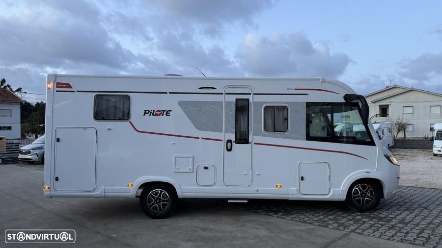 Pilote Galaxy G 720 FC Evidence 180cv automática (NOVA) - 37