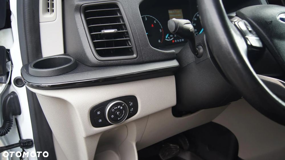 Ford Tourneo Custom 2.0 EcoBlue L1 Sport SelectShift - 21