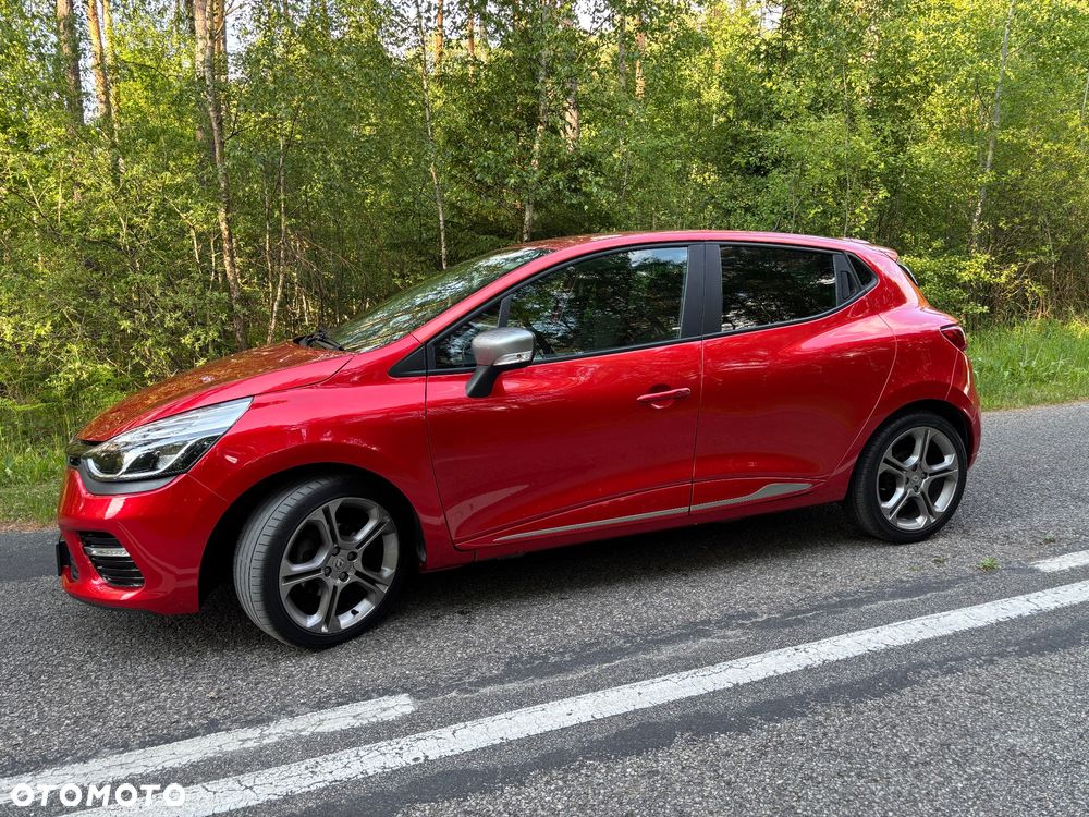 Renault Clio dCi 90 Dynamique - 9