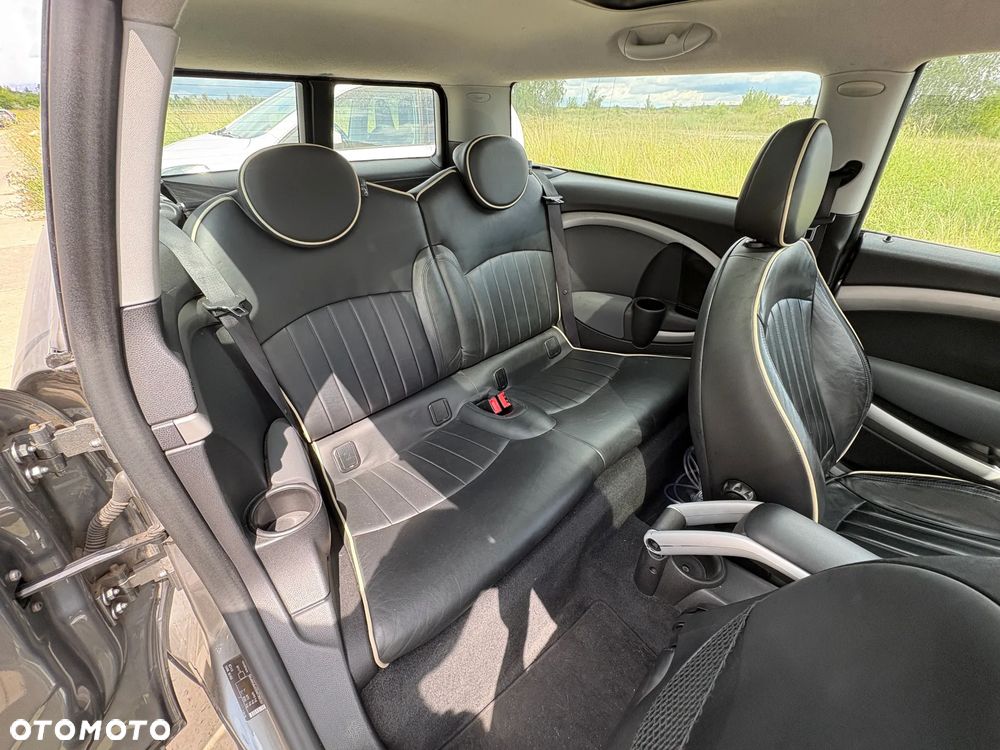 MINI Clubman - 13