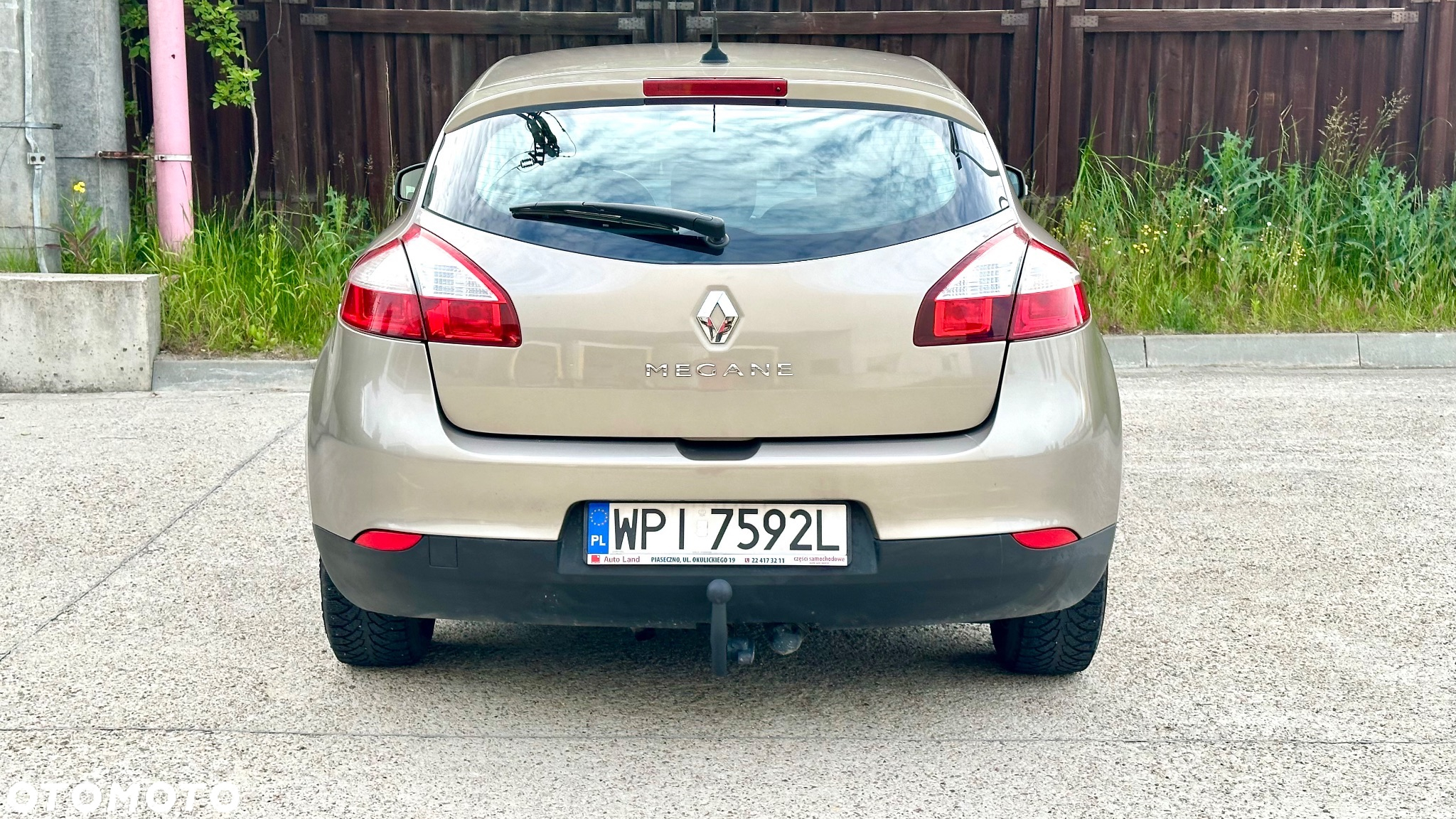 Renault Megane Grandtour ENERGY TCe 115 Start & Stop Bose Edition - 4