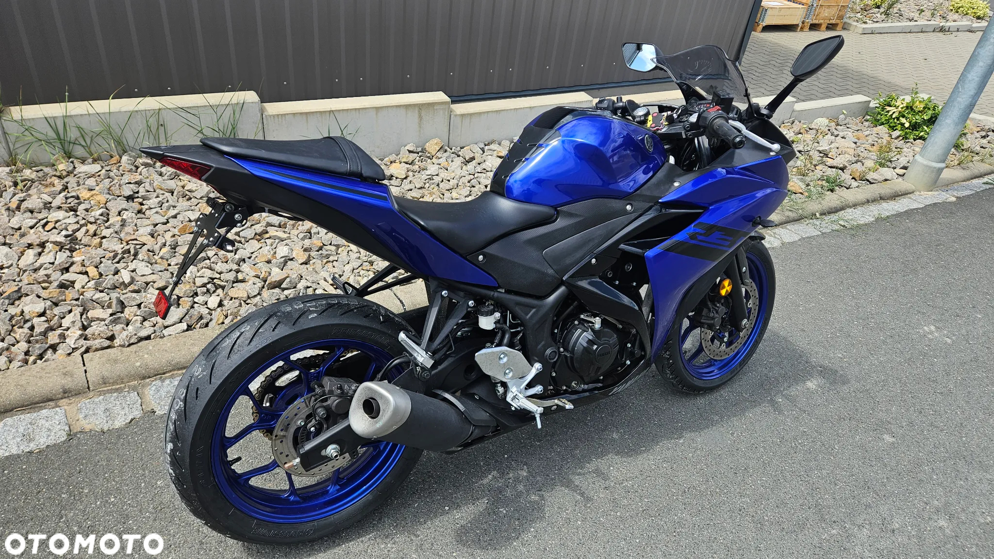 Yamaha R3 - 2