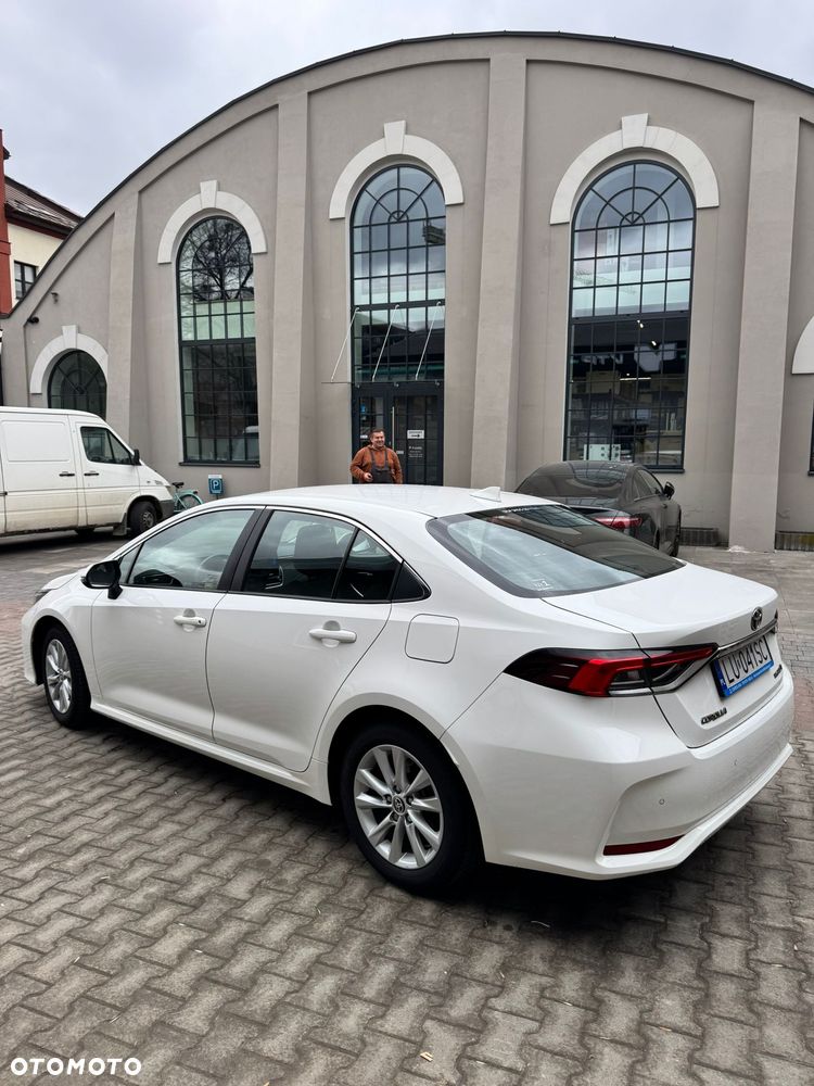 Toyota Corolla 1.8 Hybrid Comfort - 4