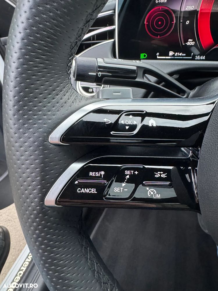 Mercedes-Benz E 300de 4Matic 9G-TRONIC AMG Line NIGHT Edition - 29