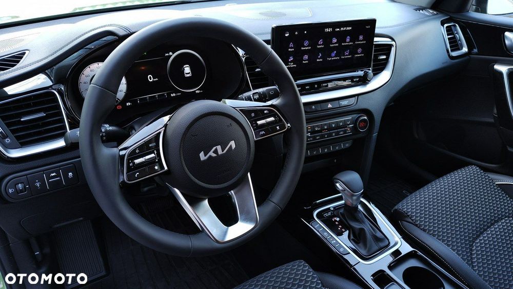 Kia XCeed - 11
