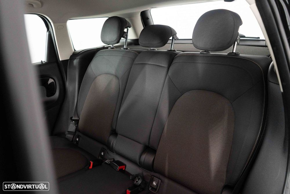 MINI Countryman Cooper SE ALL4 Auto - 9