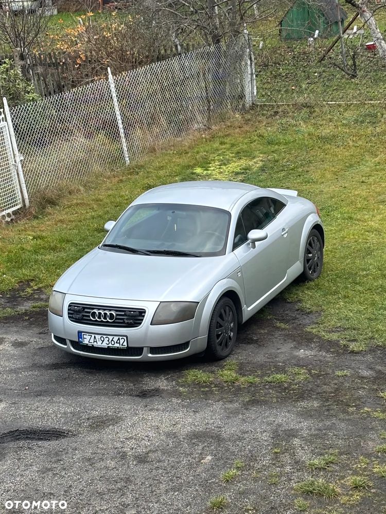 Audi TT Coupé 1.8T - 11