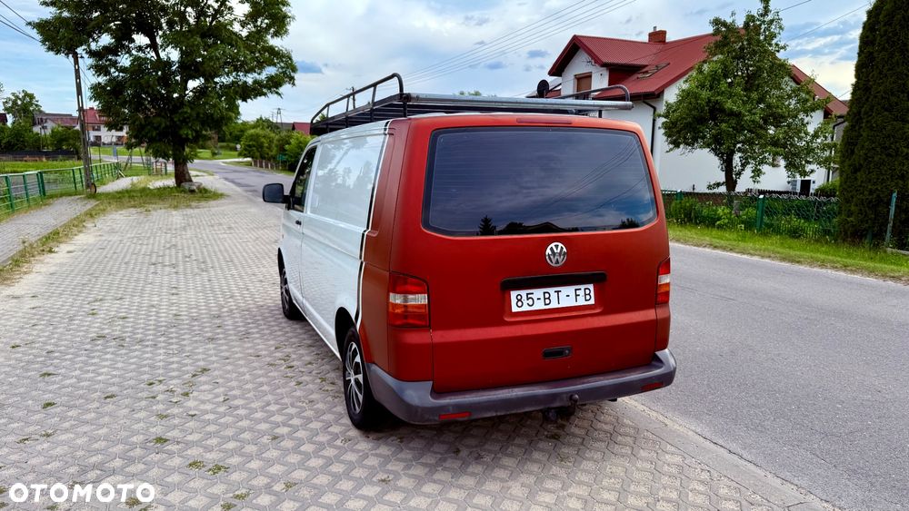Volkswagen TRANSPORTER T5 1.9TDI - 25