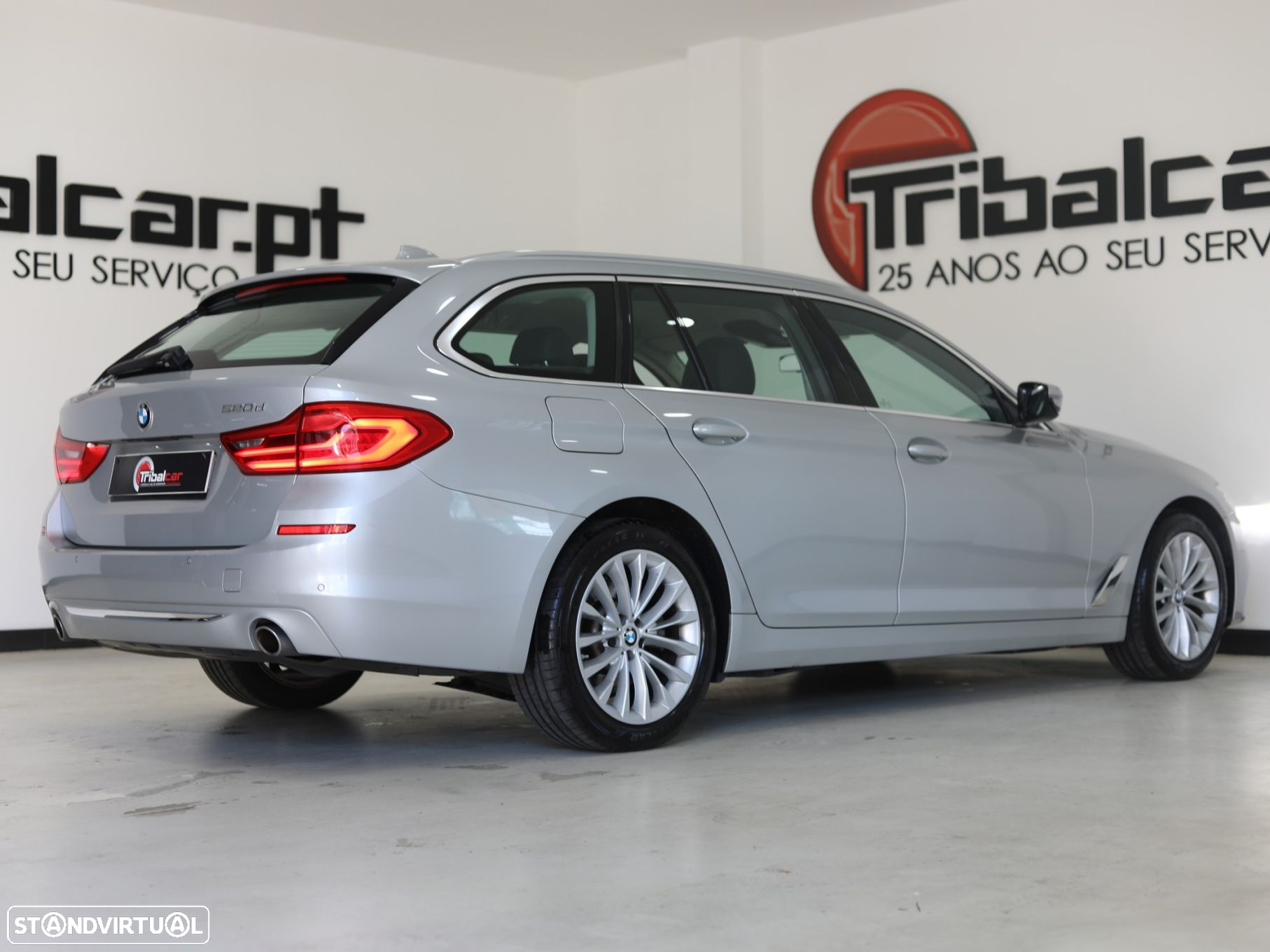 BMW 520 d Line Luxury Auto - 4