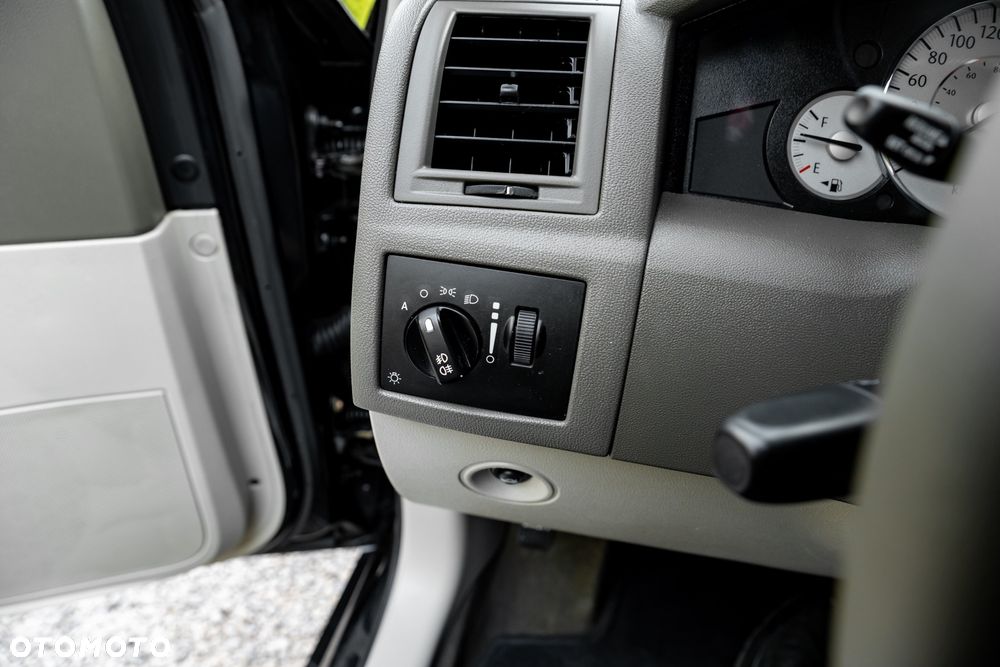 Chrysler 300C 2.7 Automatik - 26
