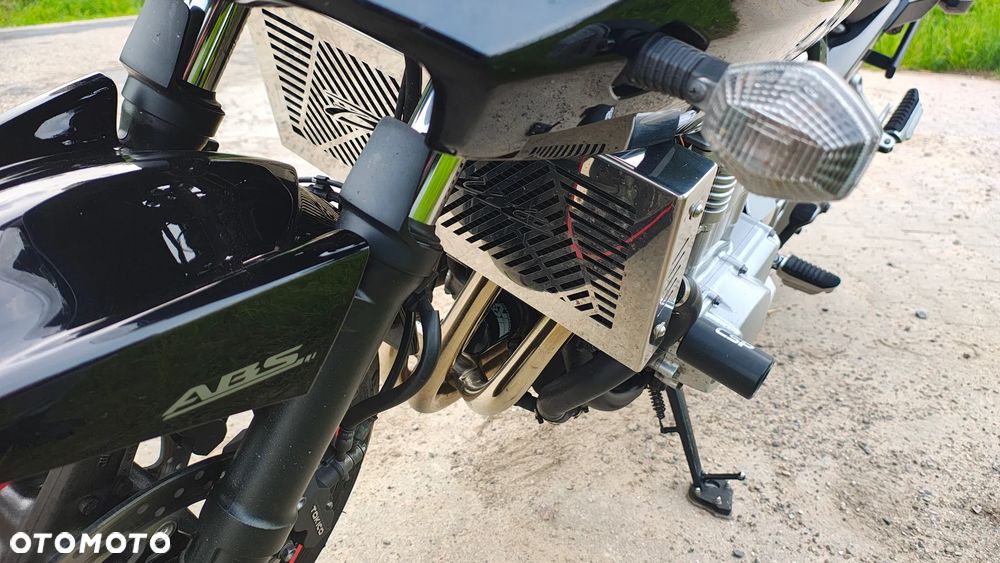 Suzuki Bandit - 8