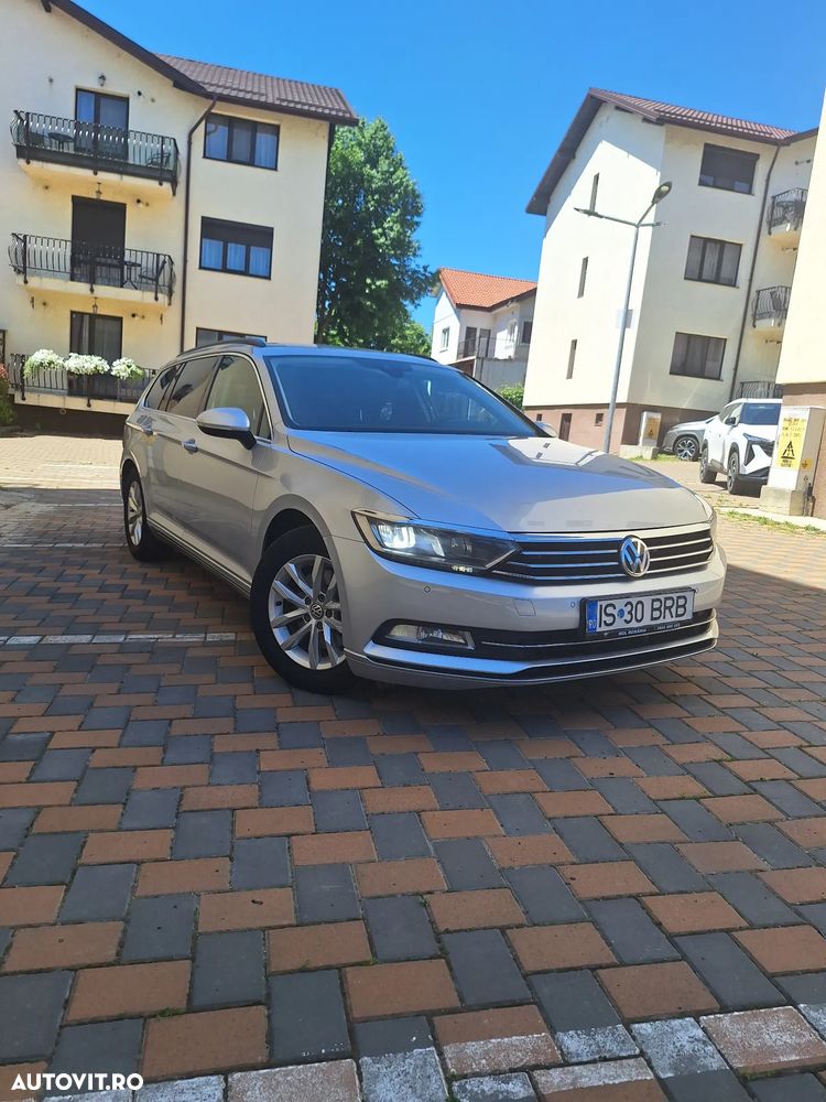 Volkswagen Passat 2.0 TDI DSG (BlueMotion Technology) Comfortline - 1