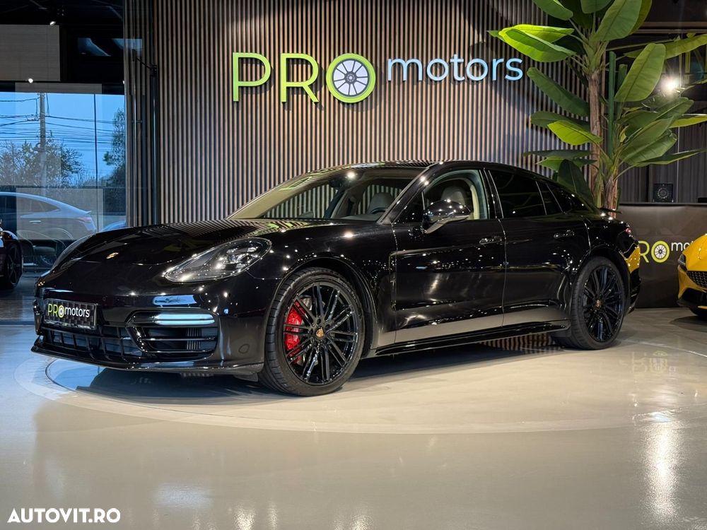 Porsche Panamera - 3