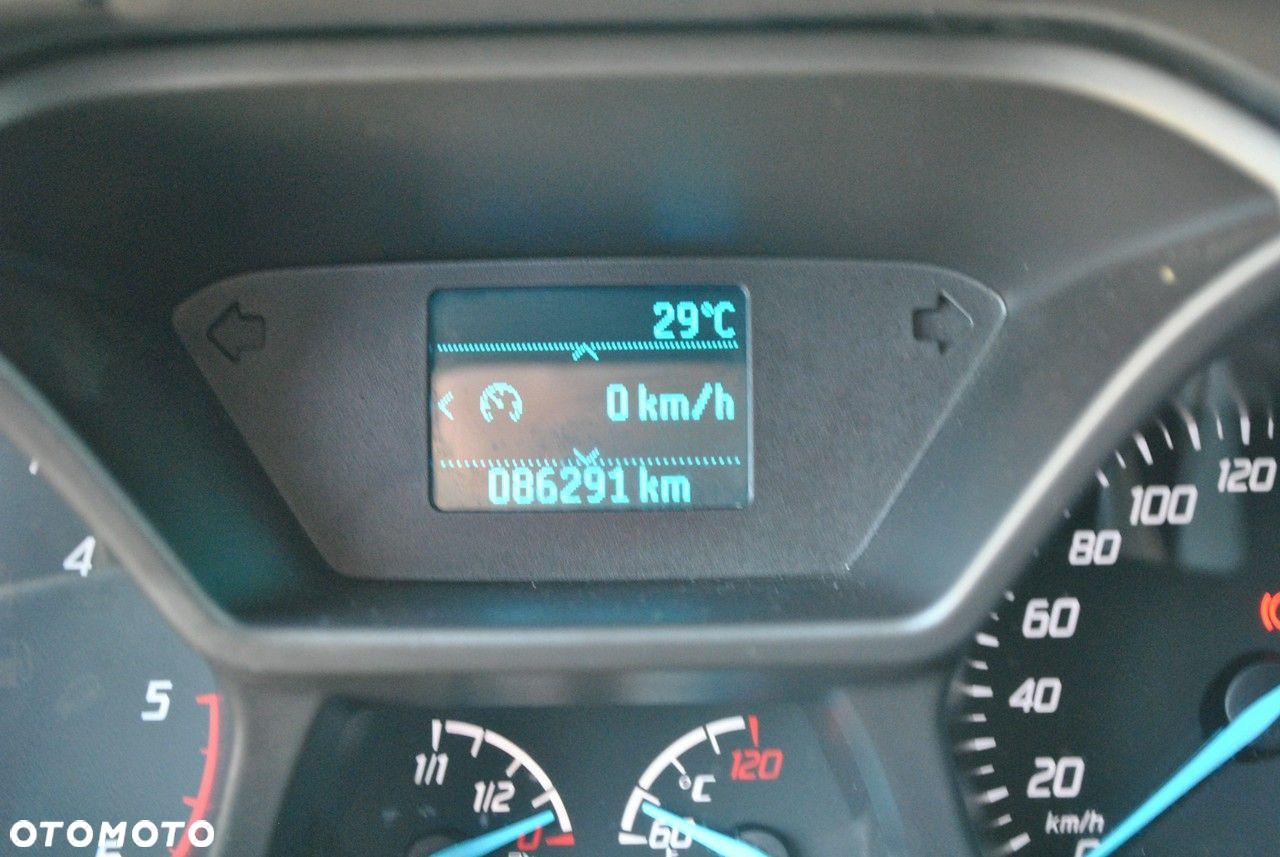Ford Transit Connect - 17