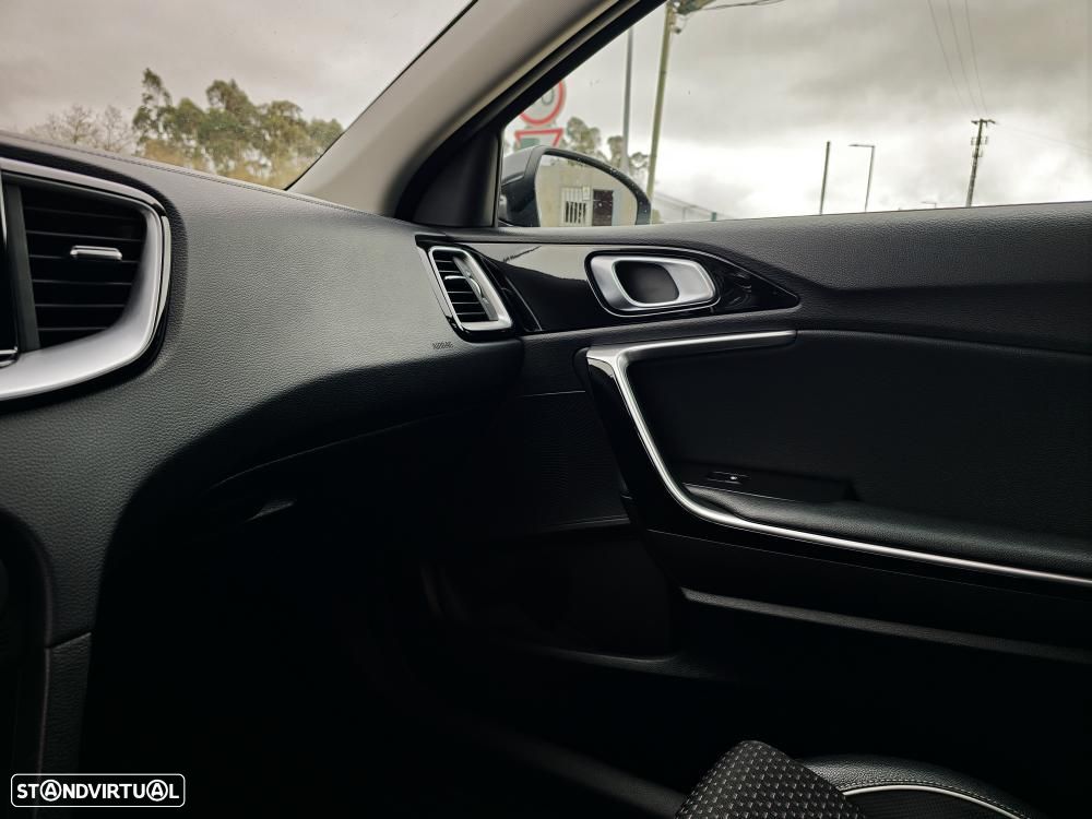 Kia XCeed 1.0 T-GDI Dynamic - 20