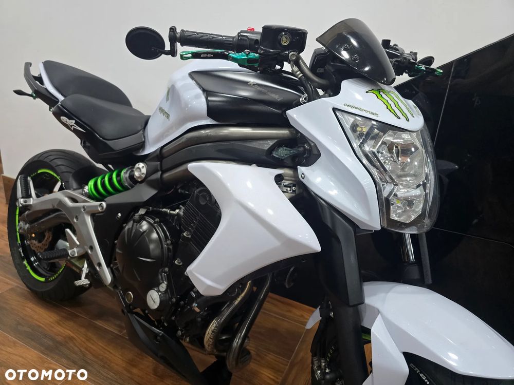 Kawasaki ER - 35
